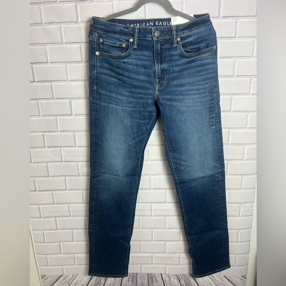American Eagle Outfitters Other - AMERICAN EAGLE Men's slim straight rustic Blue Jeans/size 32x34